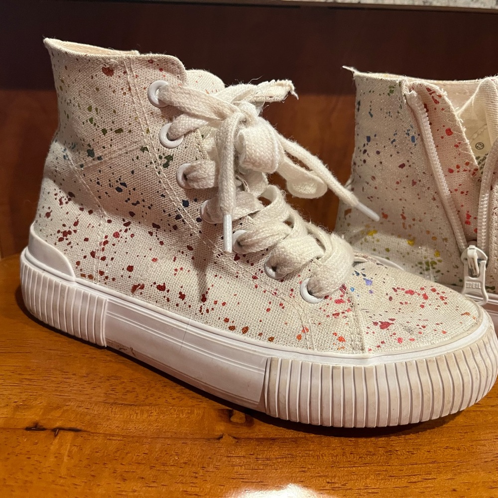 Girls size 13 Cat and Jack